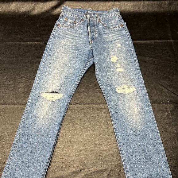 Women's 501 Levi's Jeans - Picture 1 of 4
